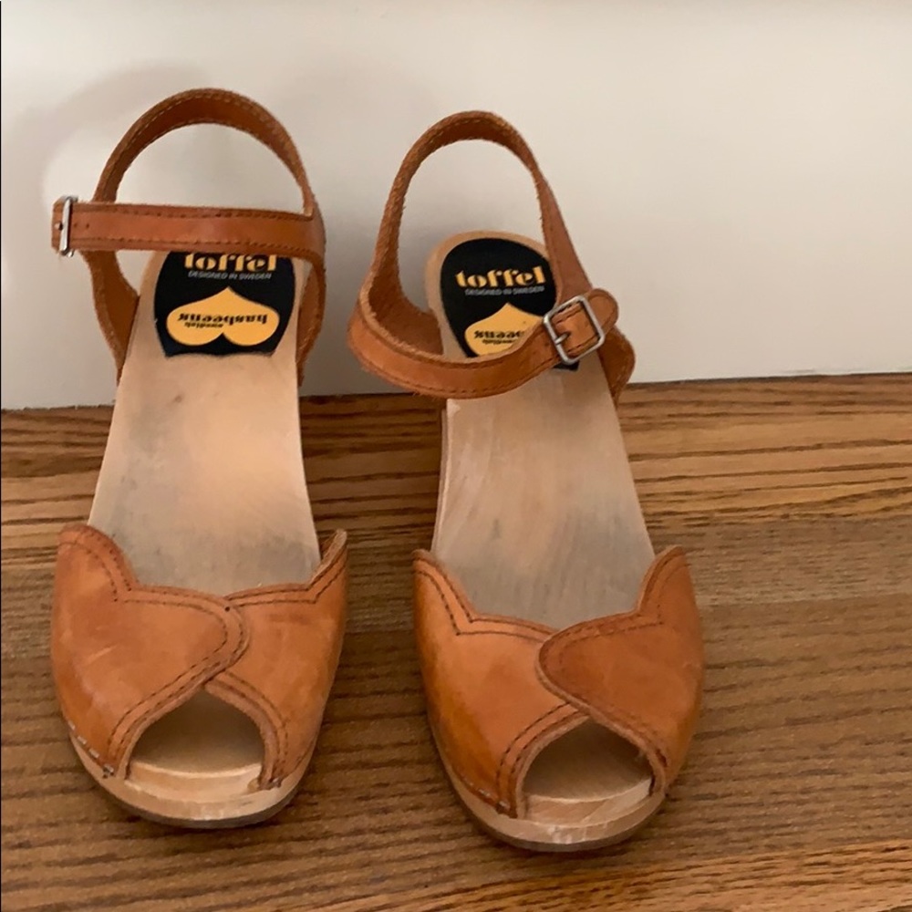 Swedish Hasbeens, size 38